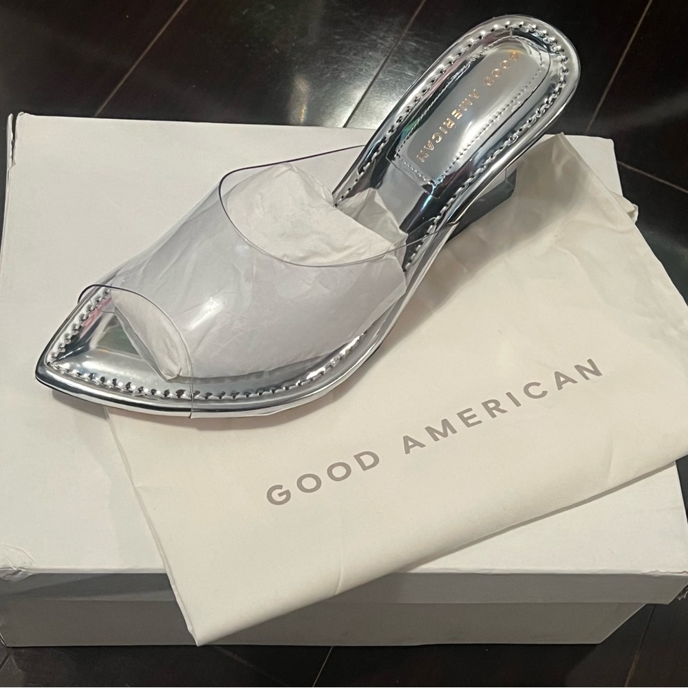 Good American Silver Slip On Heel NWB Sz 10.5 - $169 MSRP